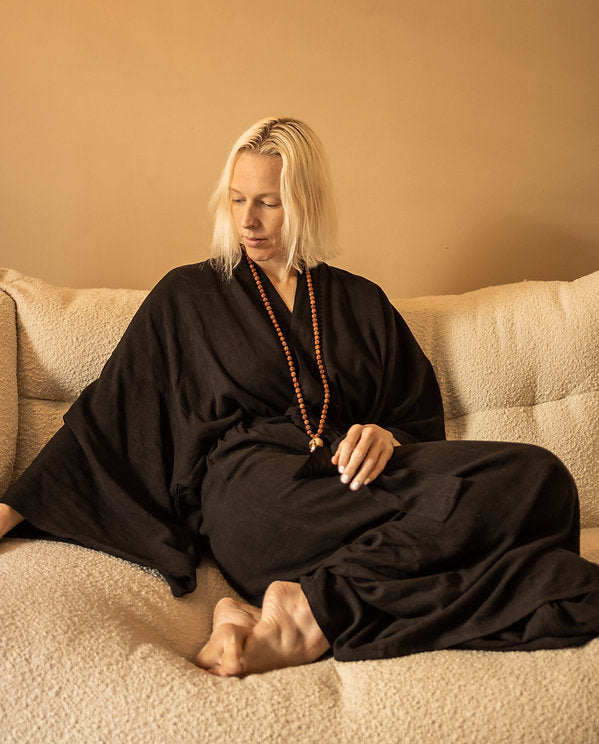 Black Kimono