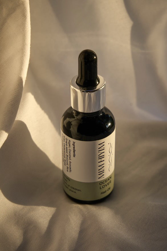 Nourishing Botanical Hair Oil – Repair, Shine & Scalp Health